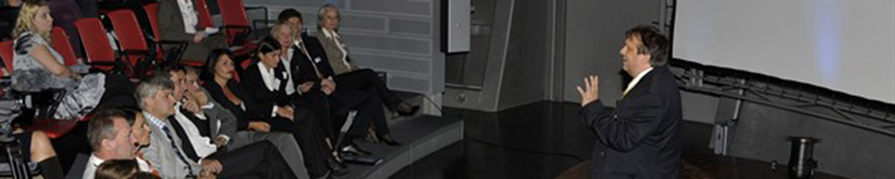 UH Referat Print Media